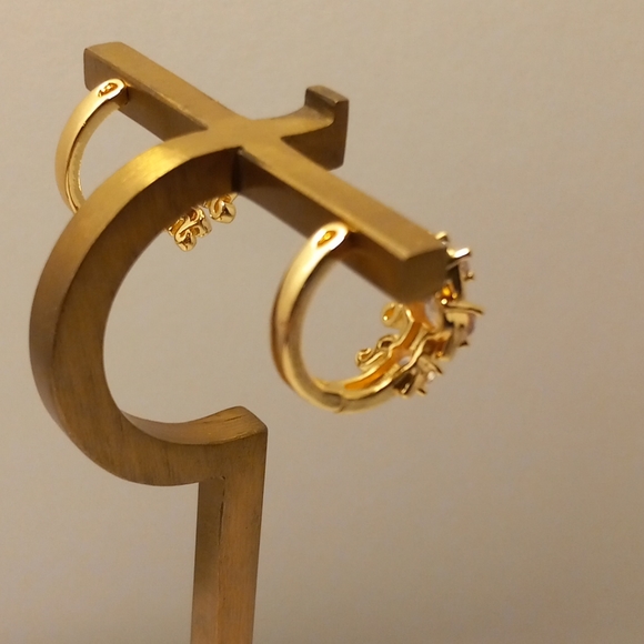 Hope Drop Earring Elephant With Zircon Gold Layered/Oro Laminado - Picture 6 of 15